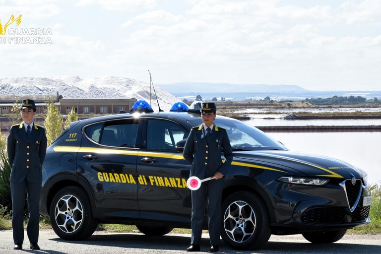 Carburanti, Guardia di Finanza Bat sequestra 20mila litri di gasolio sottratti a tassazione