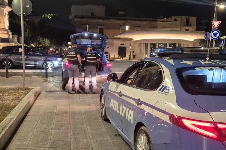 Lecce, violenta rissa nel centro storico durante la movida: arrestato un 24enne