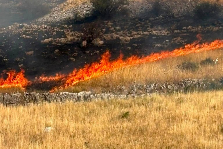 Fiamme sulla Murgia
