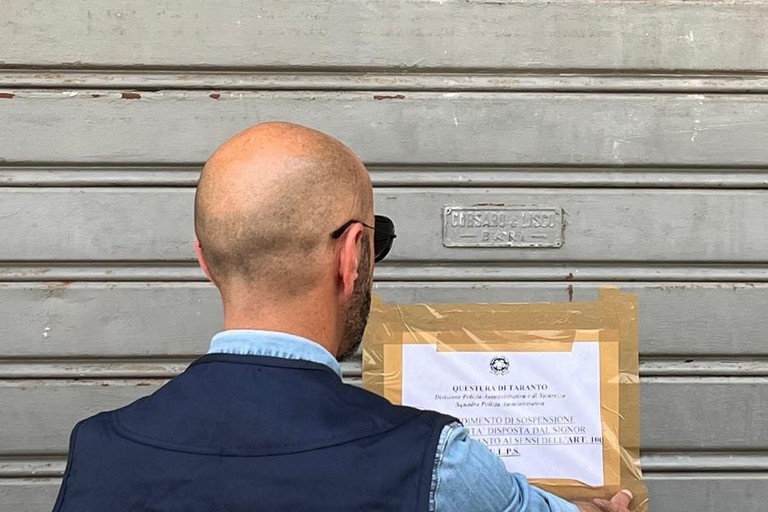 Taranto, controlli della Polizia di Stato