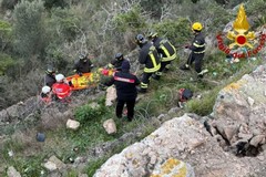 Finisce fuori strada e cade in un dirupo: uomo salvato ad Ostuni