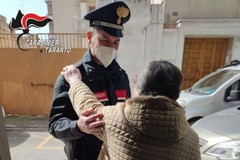 Truffano anziana e rubano la sua cassaforte in casa: due arresti a Taranto