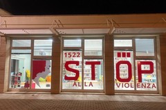 Una maratona di letture per dire no alla violenza: l’iniziativa della biblioteca di Trinitapoli