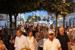 Successo per il mercato serale a Trinitapoli