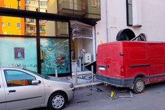 Due esplosioni nella notte, distrutto il bancomat di MPS a Bisceglie