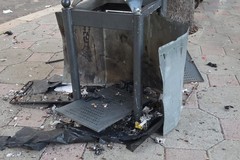 Distrutto nella notte di Capodanno a Bitonto un bidoncino della spazzatura