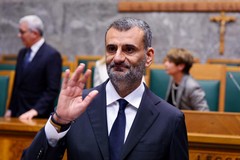 Decaro ad "Un giorno da pecora": «Io segretario PD? Più facile conduca Sanremo!»