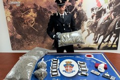 Bari, i Carabinieri scoprono un deposito di sostanze stupefacenti