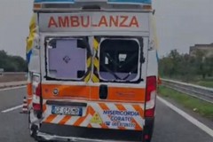 Incidente sulla A14: tamponata un'ambulanza della Misericordia di Corato
