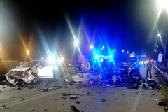 Auto precipita dal cavalcavia sulla Trani-Corato: un morto e sei feriti