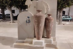 Riconsegnato alla città di Trani il monumento lapideo in piazza Garibaldi dopo i lavori di restauro