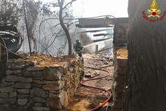 Incendio presso il Ranch Natalino di Bitritto: intervenuti i Vigili del Fuoco