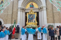 A San Ferdinando la Festa della Madonna del Rosario si rinnova tra Messa solenne e processione
