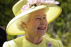 È morta la regina Elisabetta, aveva 96 anni