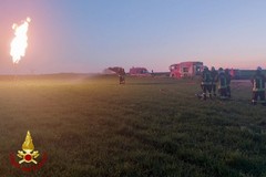 Autocisterna di GPL fuori strada: notte di lavoro a Cerignola per i Vigili del Fuoco