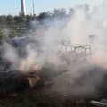 Fiamme in un campo nomadi a Stornara