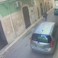 Scippano anziana in pieno giorno: riconosciuti grazie alle telecamere a Corato