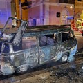 Notte di incendi in Salento: roghi a Salice Salentino, Copertino e Gallipoli