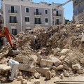 Crollo di Bari, proseguono le operazioni di rimozione delle macerie