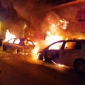 Incendio nella notte a San Pietro Vernotico: distrutte due auto