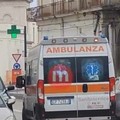 Ambulanza e pattuglia della Polizia bloccate nel traffico sul corso cittadino a Cerignola