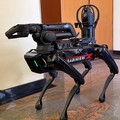 Il Comando Carabinieri di Bari presenta "Saetta": il nuovo cane robot entra nelle fila dell'arma