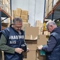 Controlli dei NAS nel Barese: una licenza sospesa e 27mila prodotti sequestrati
