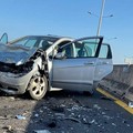 Auto contromano in tangenziale a Bari: muore una 50enne