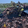 Forte vento in Puglia: innescato incendio a Polignano a Mare