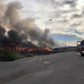 Incendio via Andria, divieto di raccolta e consumo di prodotti agricoli a Barletta