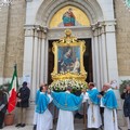 A San Ferdinando la Festa della Madonna del Rosario si rinnova tra Messa solenne e processione