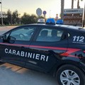 Rapina a un bar-tabaccheria di San Ferdinando: malviventi minacciano il titolare e fuggono