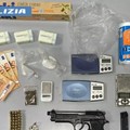 Taranto, 18enne arrestato per spaccio di droga in un appartamento abbandonato