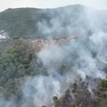 Incendio a Vieste: evacuati turisti a Baia San Felice