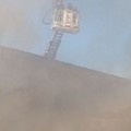 Incendio a Modugno, nuovi aggiornamenti: Vigili del Fuoco ancora al lavoro sui focolai