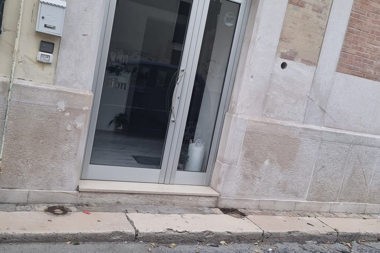 Ennesimo tentativo di furto al centro estetico