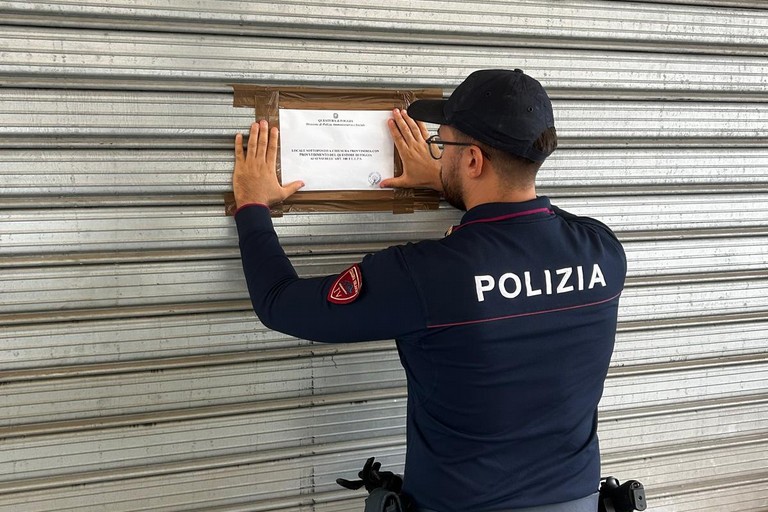 Sospesa per dieci giorni la licenza di un'attività commerciale