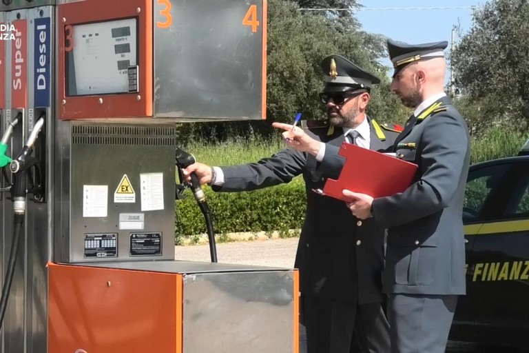 Controlli Guardia di Finanza